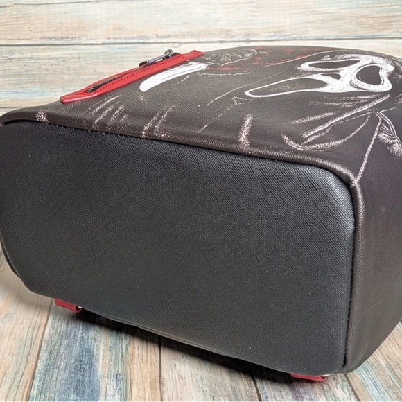 Ghost Face Mini Backpack BioWorld Backpack - Picture 3 of 4